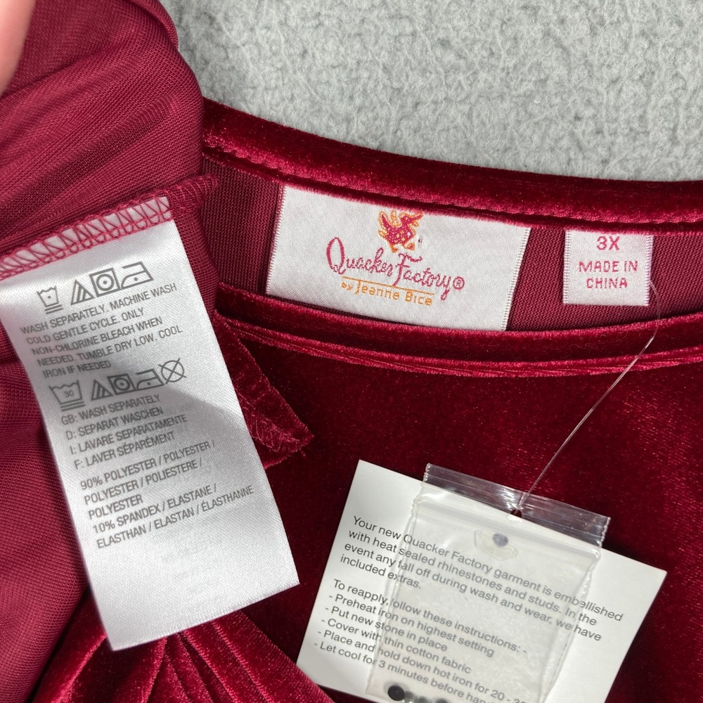 Quacker Factory Blouse Womens 3X NEW Red Velvet Rhinestone Lattice Sleeve Top - Picture 6 of 8